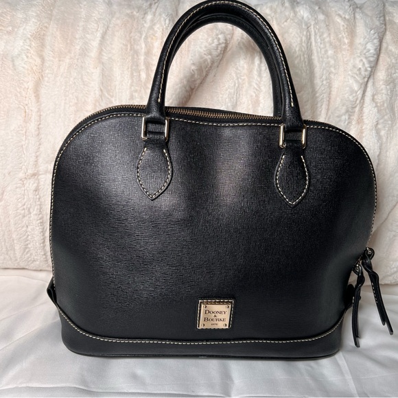 Dooney & Bourke Handbags - Dooney & Bourke Black Leather Satchel Tote Handbag Purse